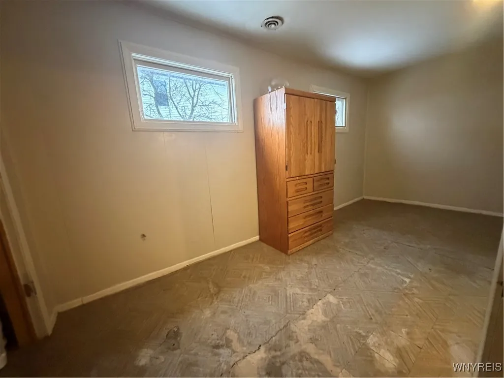 103 Austin Street, Buffalo, New York 14207, Buffalo, New York 14207, 2 Bedrooms Bedrooms, 6 Rooms Rooms,1 BathroomBathrooms,Residential,Closed,103 Austin Street, Buffalo, New York 14207,0,B1655060