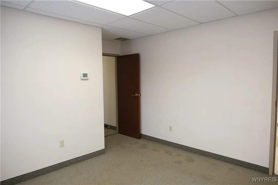 4085 Seneca Street, West Seneca, New York 14224, West Seneca, New York 14224, ,Commercial Lease,For Rent,4085 Seneca Street, West Seneca, New York 14224,0,B1655246