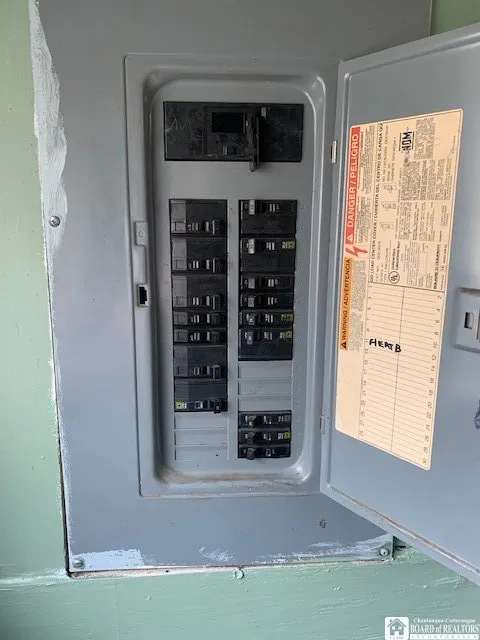 393 Buffalo Street, Jamestown, New York 14701, Jamestown, New York 14701, 3 Bedrooms Bedrooms, 9 Rooms Rooms,2 BathroomsBathrooms,Residential,For Sale,393 Buffalo Street, Jamestown, New York 14701,0,R1655250