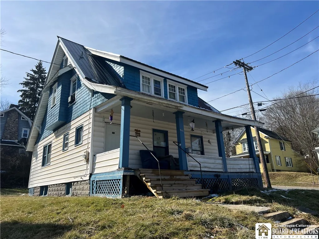 400 Buffalo Street, Jamestown, New York 14701, Jamestown, New York 14701, 3 Bedrooms Bedrooms, 8 Rooms Rooms,1 BathroomBathrooms,Residential,For Sale,400 Buffalo Street, Jamestown, New York 14701,0,R1655254