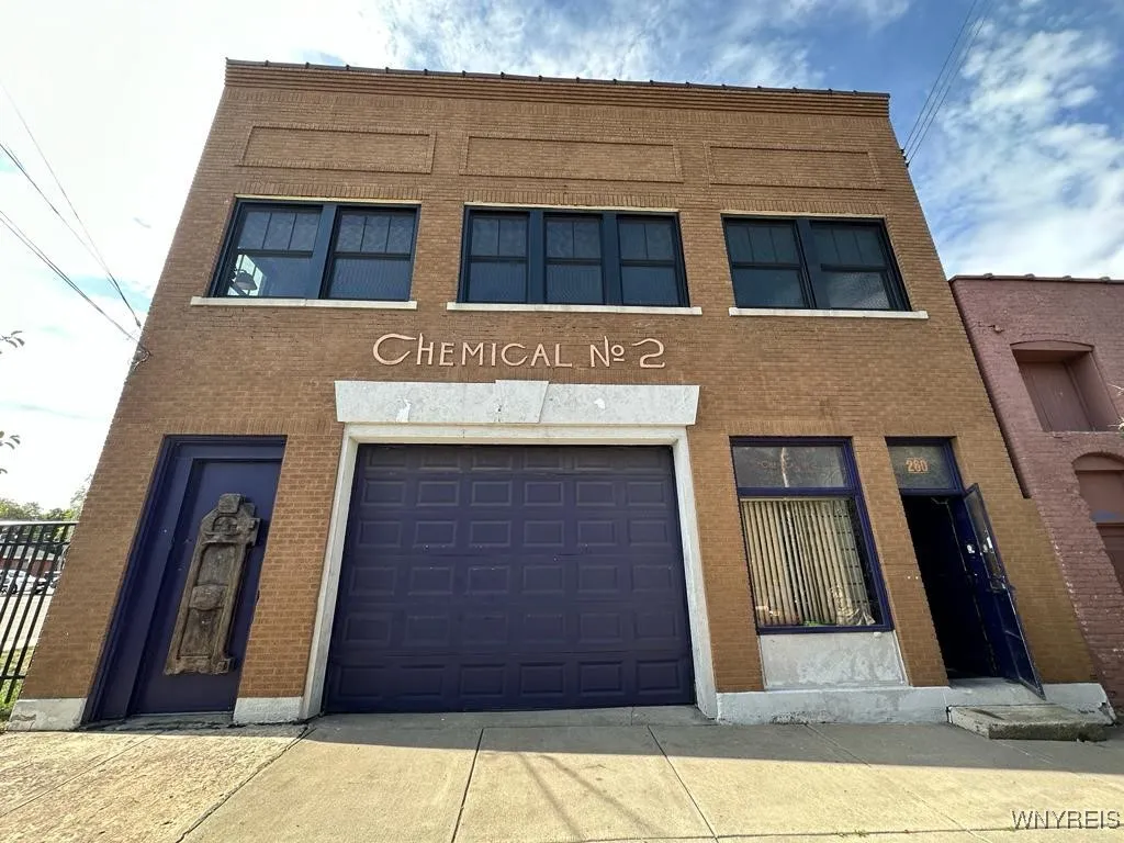 260 Plymouth Avenue, Buffalo, New York 14213, Buffalo, New York 14213, 6 Bedrooms Bedrooms, ,2 BathroomsBathrooms,Residential,For Sale,260 Plymouth Avenue, Buffalo, New York 14213,0,B1655224