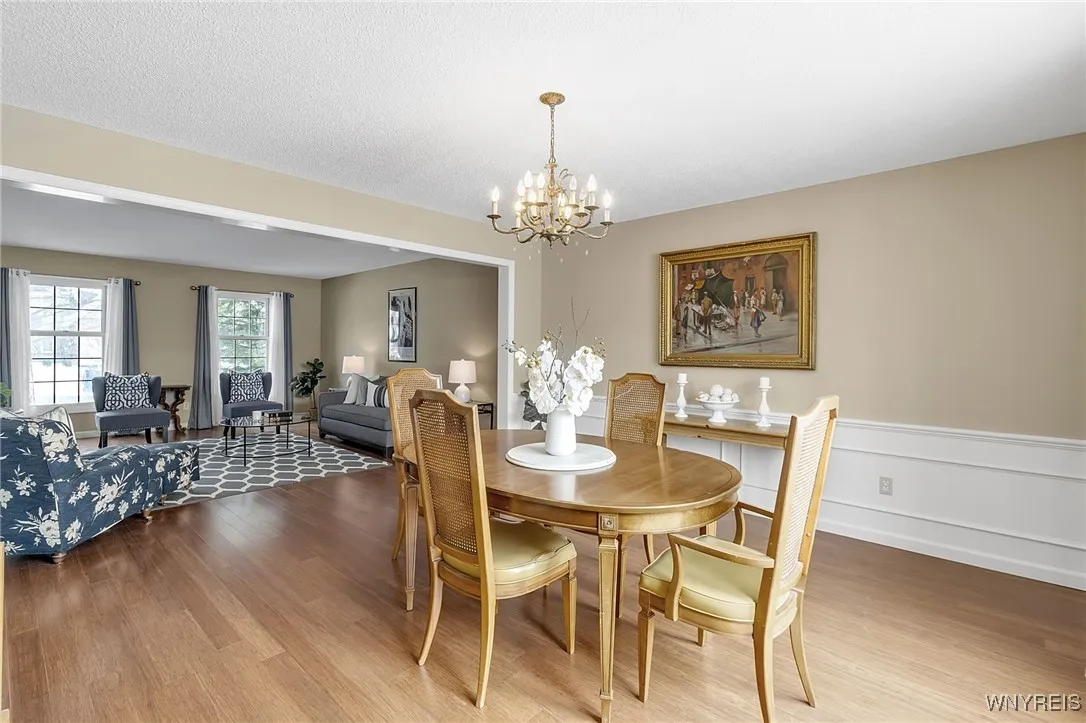 33 Vassar Drive, Amherst, New York 14068, Amherst, New York 14068, 4 Bedrooms Bedrooms, 9 Rooms Rooms,2 BathroomsBathrooms,Residential,Closed,33 Vassar Drive, Amherst, New York 14068,0,B1654674