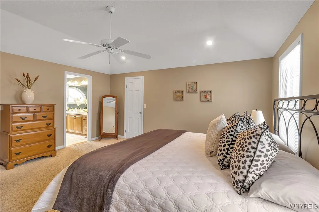 33 Vassar Drive, Amherst, New York 14068, Amherst, New York 14068, 4 Bedrooms Bedrooms, 9 Rooms Rooms,2 BathroomsBathrooms,Residential,Closed,33 Vassar Drive, Amherst, New York 14068,0,B1654674