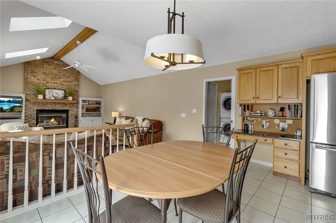 33 Vassar Drive, Amherst, New York 14068, Amherst, New York 14068, 4 Bedrooms Bedrooms, 9 Rooms Rooms,2 BathroomsBathrooms,Residential,Closed,33 Vassar Drive, Amherst, New York 14068,0,B1654674