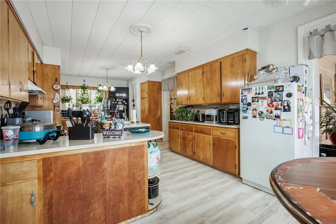 981 Latta Road 1, Greece, New York 14612, Greece, New York 14612, 4 Bedrooms Bedrooms, 6 Rooms Rooms,2 BathroomsBathrooms,Residential Lease,For Rent,981 Latta Road 1, Greece, New York 14612,0,R1655247