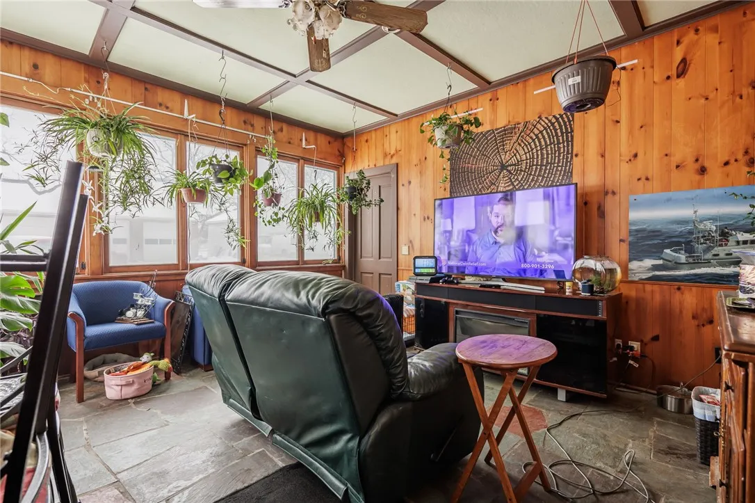 981 Latta Road 1, Greece, New York 14612, Greece, New York 14612, 4 Bedrooms Bedrooms, 6 Rooms Rooms,2 BathroomsBathrooms,Residential Lease,For Rent,981 Latta Road 1, Greece, New York 14612,0,R1655247