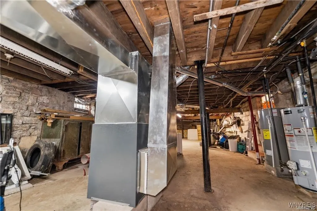 340 Rhode Island Street, Buffalo, New York 14213, Buffalo, New York 14213, 10 Bedrooms Bedrooms, ,4 BathroomsBathrooms,Residential,For Sale,340 Rhode Island Street, Buffalo, New York 14213,0,B1655299