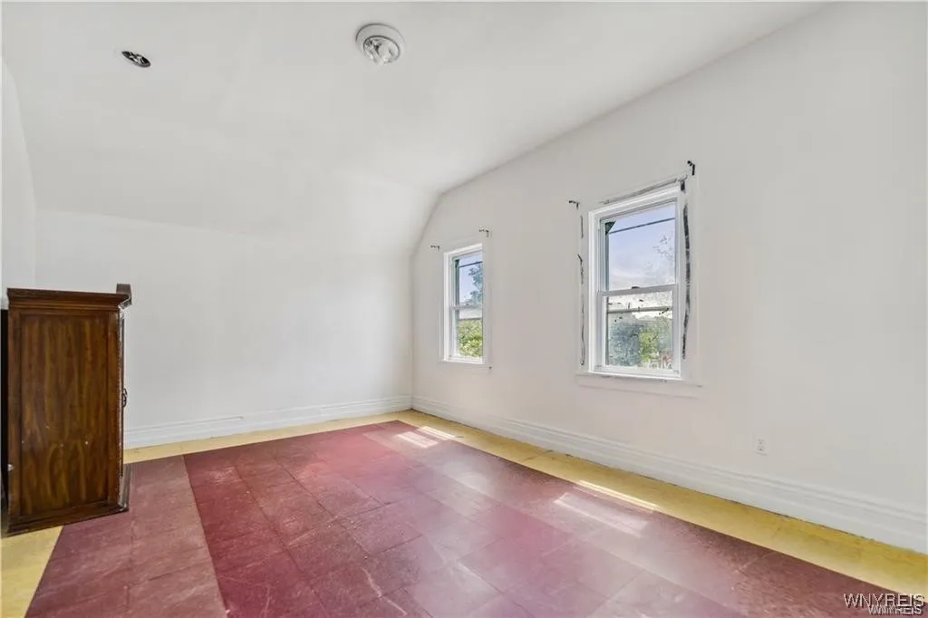 340 Rhode Island Street, Buffalo, New York 14213, Buffalo, New York 14213, 10 Bedrooms Bedrooms, ,4 BathroomsBathrooms,Residential,For Sale,340 Rhode Island Street, Buffalo, New York 14213,0,B1655299