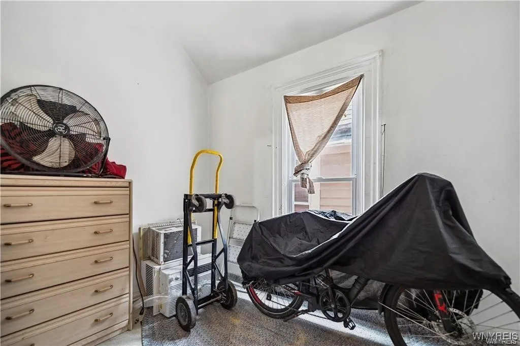 340 Rhode Island Street, Buffalo, New York 14213, Buffalo, New York 14213, 10 Bedrooms Bedrooms, ,4 BathroomsBathrooms,Residential,For Sale,340 Rhode Island Street, Buffalo, New York 14213,0,B1655299