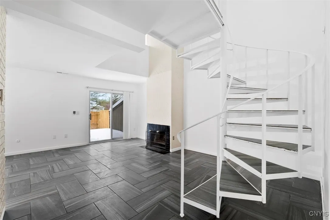 3754 Helios Court, Clay, New York 13027, Clay, New York 13027, 3 Bedrooms Bedrooms, 6 Rooms Rooms,1 BathroomBathrooms,Residential Lease,Closed,3754 Helios Court, Clay, New York 13027,0,S1655399