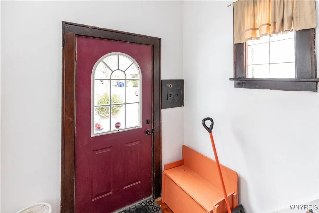 189 Hamilton Drive 1, Amherst, New York 14226, Amherst, New York 14226, 2 Bedrooms Bedrooms, 7 Rooms Rooms,1 BathroomBathrooms,Residential Lease,Closed,189 Hamilton Drive 1, Amherst, New York 14226,0,B1655423