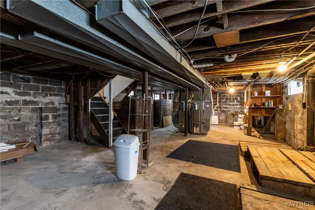189 Hamilton Drive 1, Amherst, New York 14226, Amherst, New York 14226, 2 Bedrooms Bedrooms, 7 Rooms Rooms,1 BathroomBathrooms,Residential Lease,Closed,189 Hamilton Drive 1, Amherst, New York 14226,0,B1655423