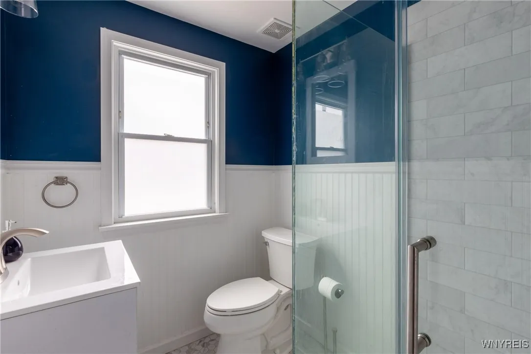 189 Hamilton Drive 1, Amherst, New York 14226, Amherst, New York 14226, 2 Bedrooms Bedrooms, 7 Rooms Rooms,1 BathroomBathrooms,Residential Lease,Closed,189 Hamilton Drive 1, Amherst, New York 14226,0,B1655423