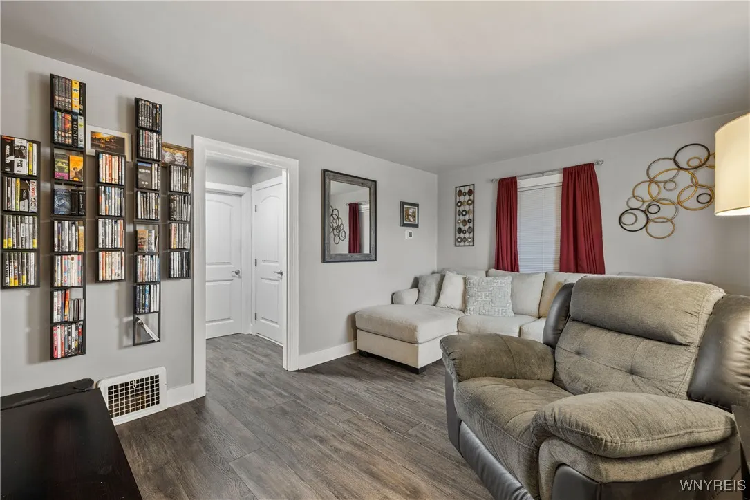 370 Washington Avenue, Tonawanda, New York 14127, Tonawanda, New York 14127, 3 Bedrooms Bedrooms, 5 Rooms Rooms,1 BathroomBathrooms,Residential,Closed,370 Washington Avenue, Tonawanda, New York 14127,0,B1655462