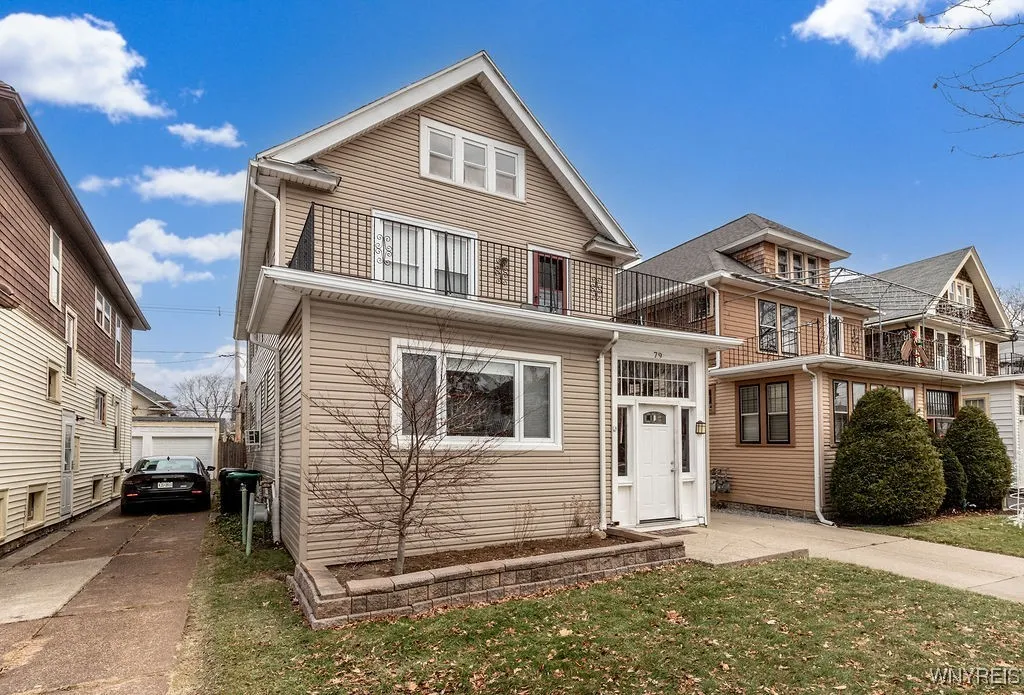 79 Lincoln Boulevard, Tonawanda, New York 14217, Tonawanda, New York 14217, 4 Bedrooms Bedrooms, ,2 BathroomsBathrooms,Residential,Closed,79 Lincoln Boulevard, Tonawanda, New York 14217,0,B1655395