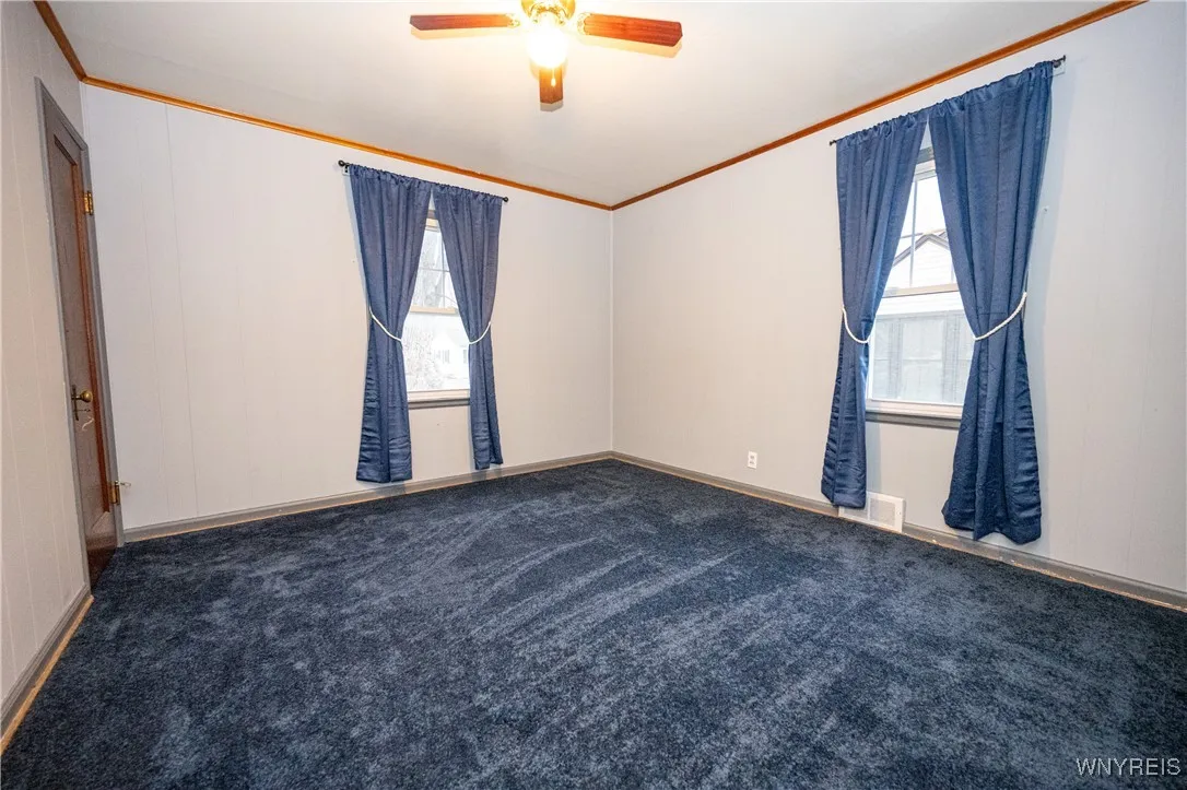 4664 Tomaka Drive, Hamburg, New York 14075, Hamburg, New York 14075, 4 Bedrooms Bedrooms, 6 Rooms Rooms,1 BathroomBathrooms,Residential,For Sale,4664 Tomaka Drive, Hamburg, New York 14075,0,B1655071