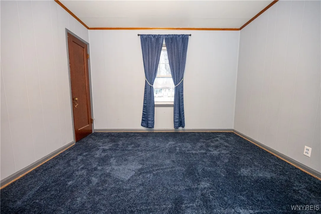 4664 Tomaka Drive, Hamburg, New York 14075, Hamburg, New York 14075, 4 Bedrooms Bedrooms, 6 Rooms Rooms,1 BathroomBathrooms,Residential,For Sale,4664 Tomaka Drive, Hamburg, New York 14075,0,B1655071