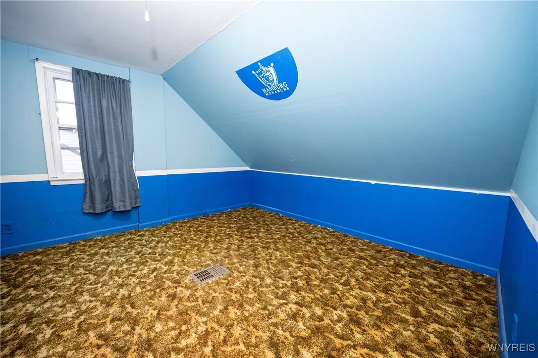 4664 Tomaka Drive, Hamburg, New York 14075, Hamburg, New York 14075, 4 Bedrooms Bedrooms, 6 Rooms Rooms,1 BathroomBathrooms,Residential,For Sale,4664 Tomaka Drive, Hamburg, New York 14075,0,B1655071