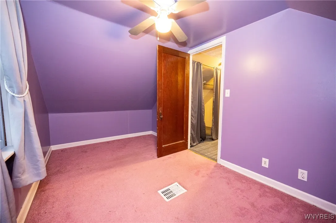 4664 Tomaka Drive, Hamburg, New York 14075, Hamburg, New York 14075, 4 Bedrooms Bedrooms, 6 Rooms Rooms,1 BathroomBathrooms,Residential,For Sale,4664 Tomaka Drive, Hamburg, New York 14075,0,B1655071