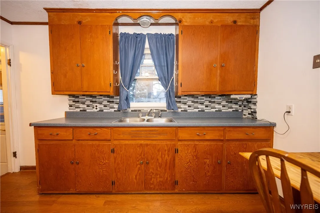 4664 Tomaka Drive, Hamburg, New York 14075, Hamburg, New York 14075, 4 Bedrooms Bedrooms, 6 Rooms Rooms,1 BathroomBathrooms,Residential,For Sale,4664 Tomaka Drive, Hamburg, New York 14075,0,B1655071