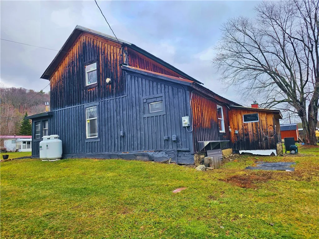 7376 County Route 74, Prattsburgh, New York 14873, Prattsburgh, New York 14873, 3 Bedrooms Bedrooms, 7 Rooms Rooms,1 BathroomBathrooms,Residential,For Sale,7376 County Route 74, Prattsburgh, New York 14873,0,R1655544