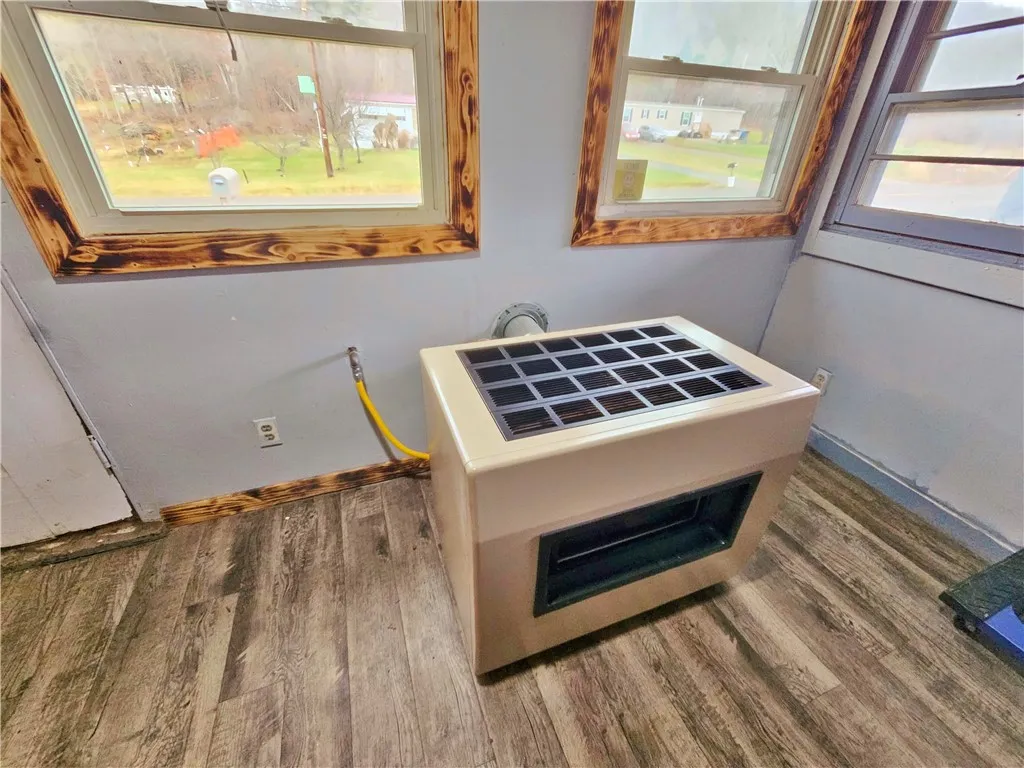 7376 County Route 74, Prattsburgh, New York 14873, Prattsburgh, New York 14873, 3 Bedrooms Bedrooms, 7 Rooms Rooms,1 BathroomBathrooms,Residential,For Sale,7376 County Route 74, Prattsburgh, New York 14873,0,R1655544