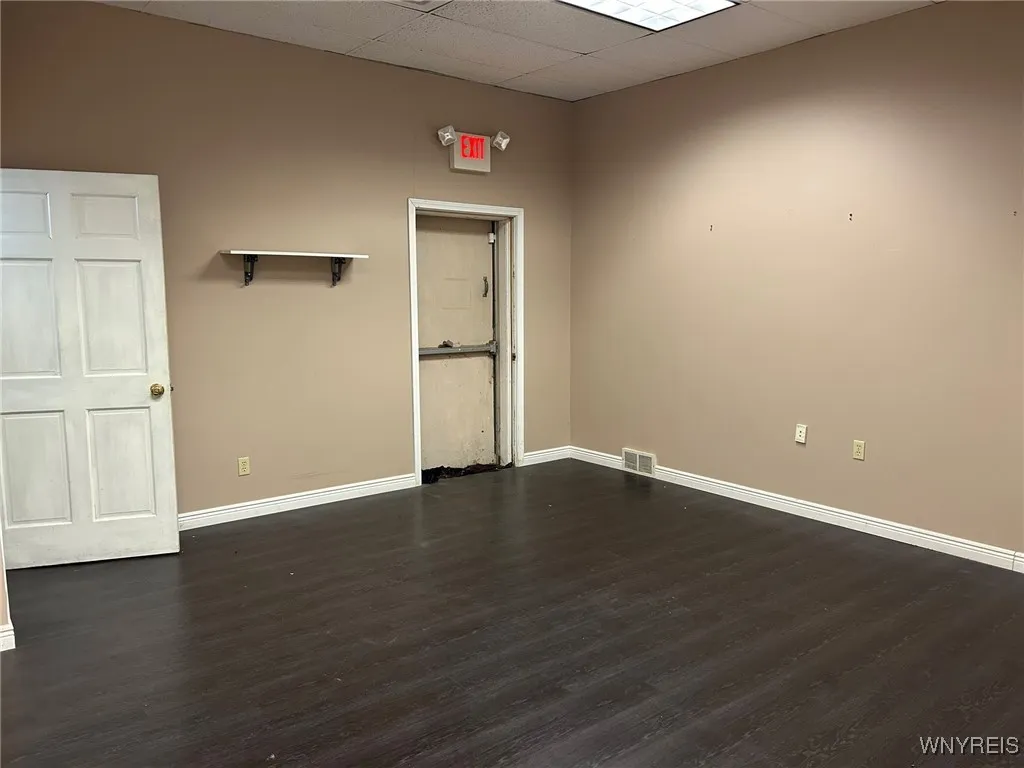 10158 Niagara Falls Boulevard, Niagara Falls, New, Niagara Falls, New York 14304, ,Commercial Lease,For Rent,10158 Niagara Falls Boulevard, Niagara Falls, New ,0,B1655553