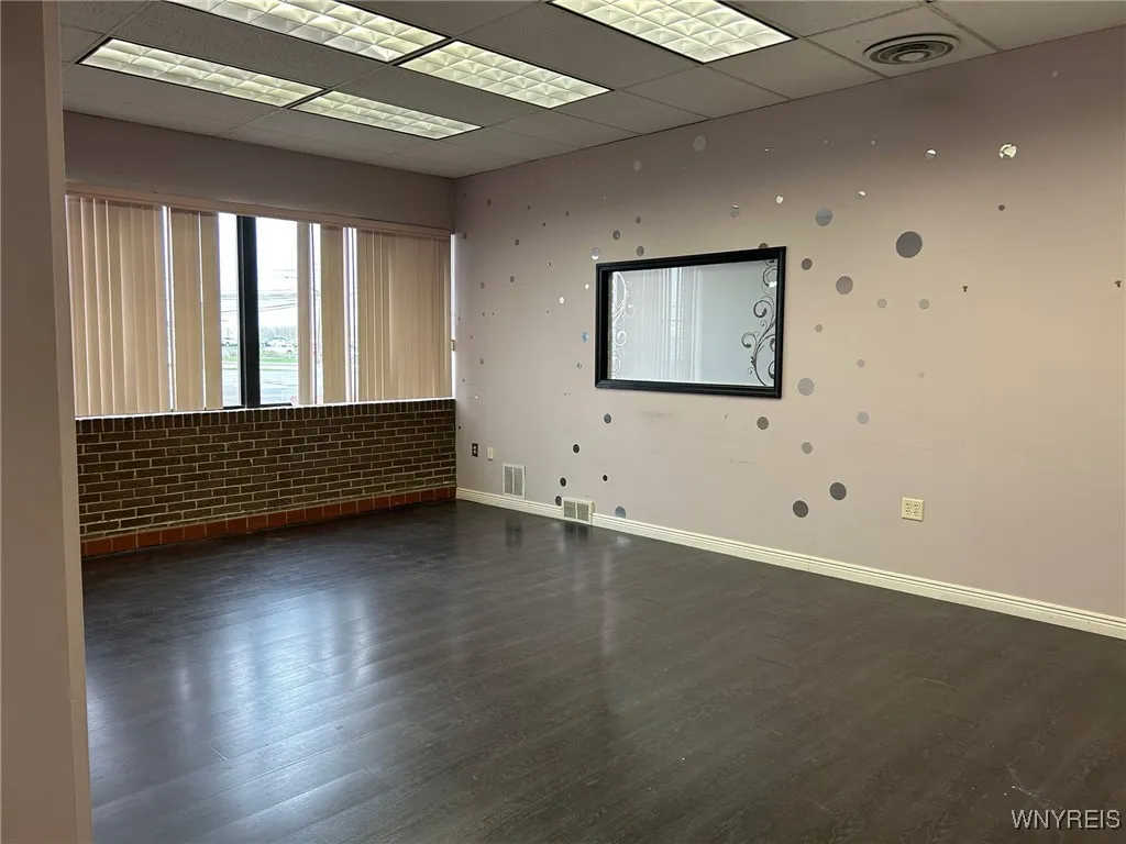 10158 Niagara Falls Boulevard, Niagara Falls, New, Niagara Falls, New York 14304, ,Commercial Lease,For Rent,10158 Niagara Falls Boulevard, Niagara Falls, New ,0,B1655553