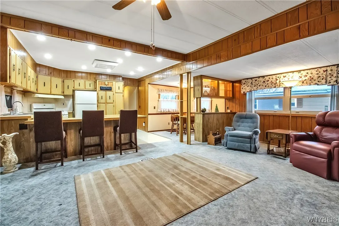 Lots of space with open floor plan