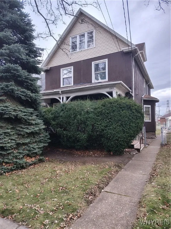 1745 Cudaback Avenue, Niagara Falls, New York 1430, Niagara Falls, New York 14303, 3 Bedrooms Bedrooms, ,2 BathroomsBathrooms,Residential,For Sale,1745 Cudaback Avenue, Niagara Falls, New York 1430,0,B1655574