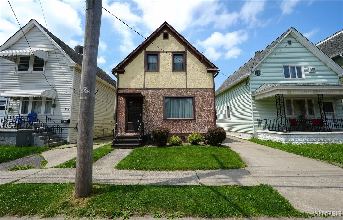 236 Weimar Street, Buffalo, New York 14206, Buffalo, New York 14206, 3 Bedrooms Bedrooms, 7 Rooms Rooms,1 BathroomBathrooms,Residential,Closed,236 Weimar Street, Buffalo, New York 14206,0,B1655615