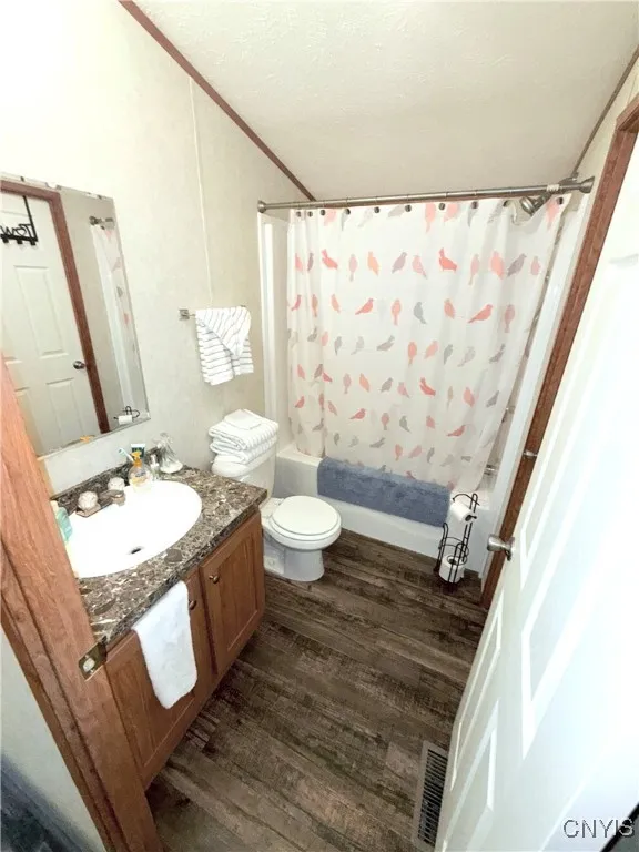 309 Greenfield Ave, Ballston, New York 12020, Ballston, New York 12020, 2 Bedrooms Bedrooms, 7 Rooms Rooms,2 BathroomsBathrooms,Residential,For Sale,309 Greenfield Ave, Ballston, New York 12020,0,S1655664