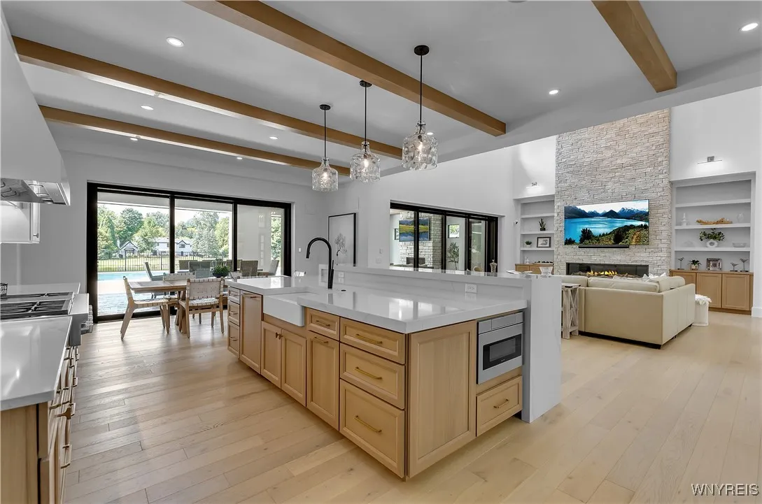 4480 Boncrest West, Clarence, New York 14031, Clarence, New York 14031, 4 Bedrooms Bedrooms, 11 Rooms Rooms,4 BathroomsBathrooms,Residential,For Sale,4480 Boncrest West, Clarence, New York 14031,0,B1655561