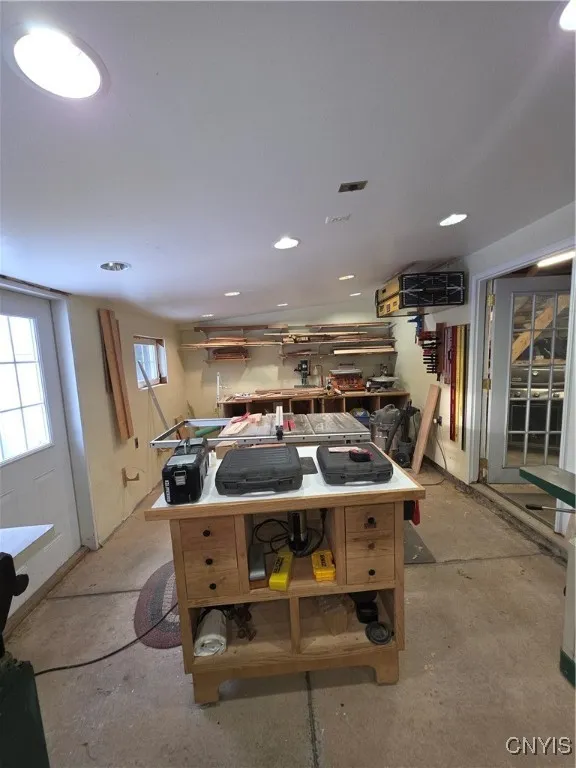 Work Shop attached to garage