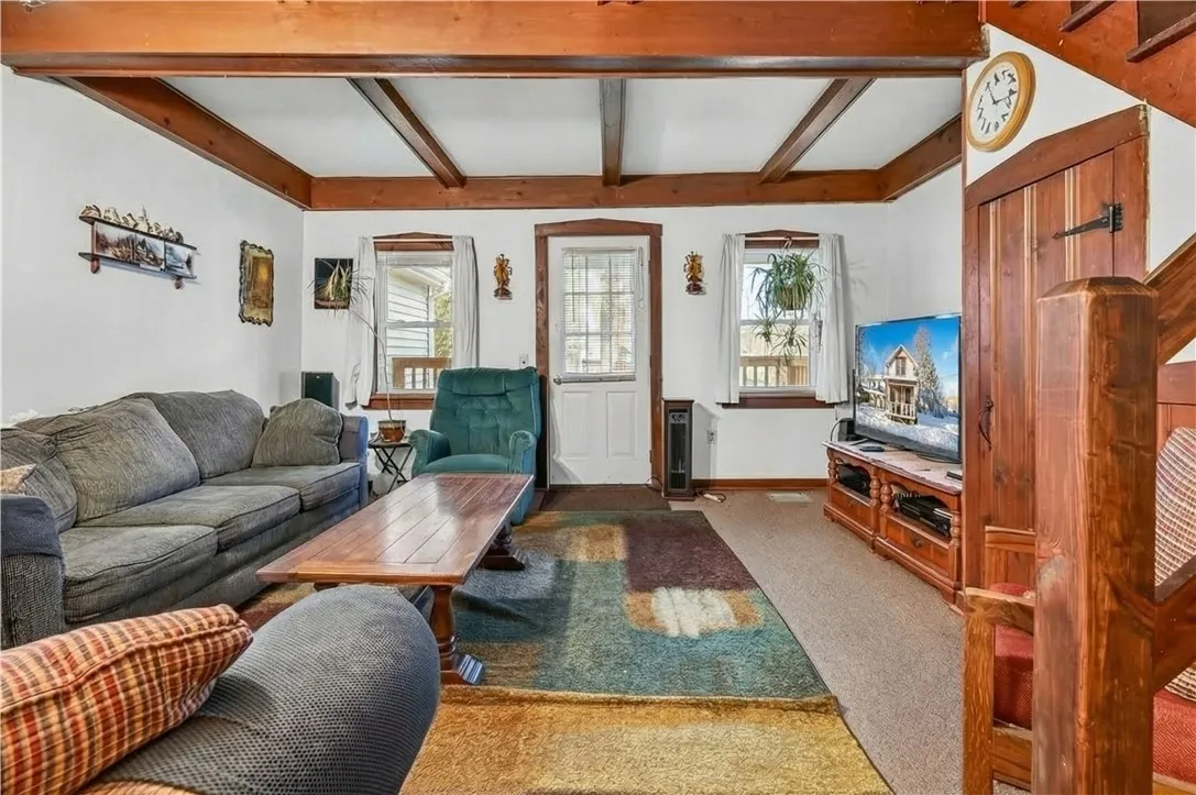 143 & 149 County Highway 29, Kortright, New Yo, Kortright, New York 13750, 4 Bedrooms Bedrooms, 10 Rooms Rooms,2 BathroomsBathrooms,Residential,For Sale,143 & 149 County Highway 29, Kortright, New Yo,0,R1655474