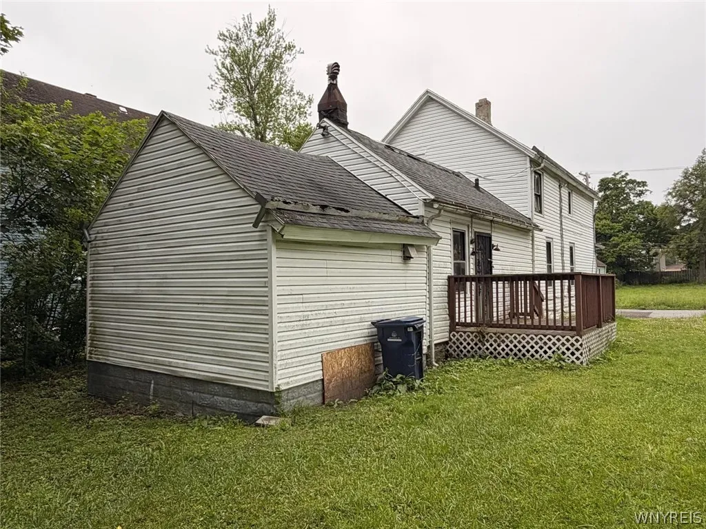 255 Orange Street, Buffalo, New York 14204, Buffalo, New York 14204, 4 Bedrooms Bedrooms, 11 Rooms Rooms,2 BathroomsBathrooms,Residential,For Sale,255 Orange Street, Buffalo, New York 14204,0,B1655688