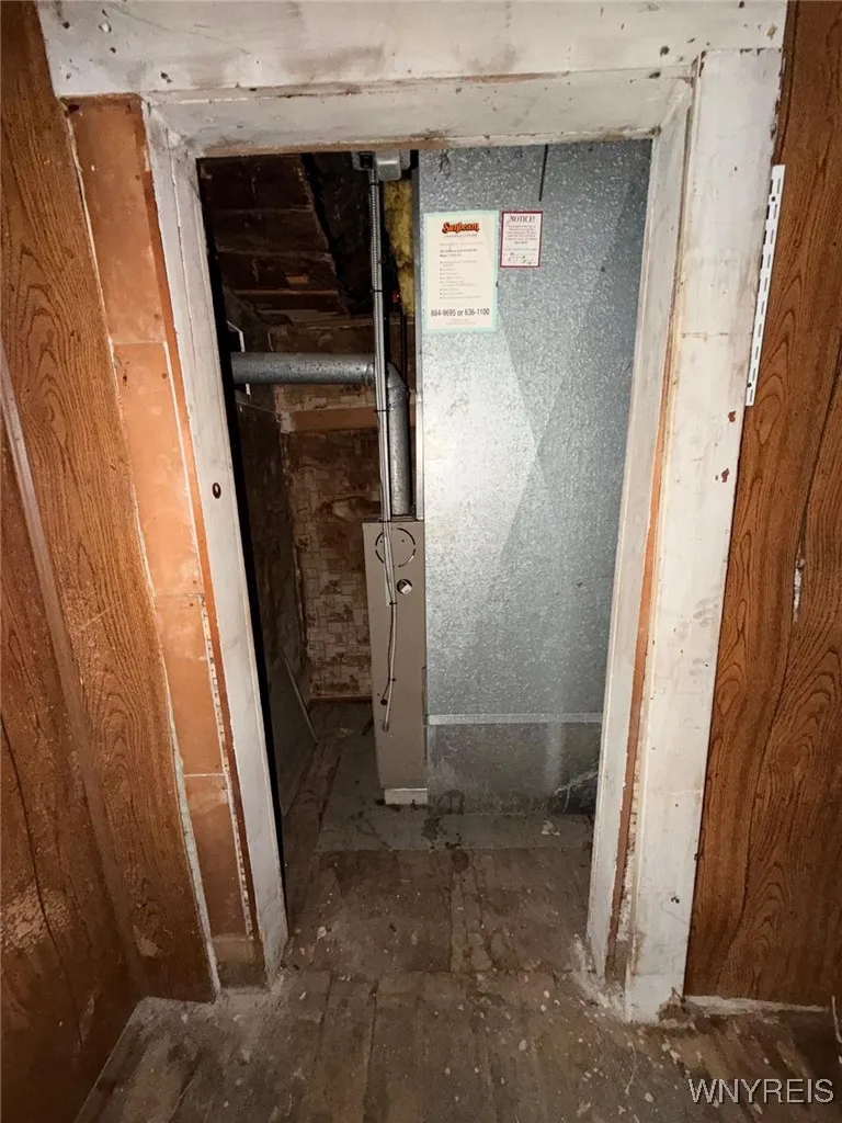 255 Orange Street, Buffalo, New York 14204, Buffalo, New York 14204, 4 Bedrooms Bedrooms, 11 Rooms Rooms,2 BathroomsBathrooms,Residential,For Sale,255 Orange Street, Buffalo, New York 14204,0,B1655688