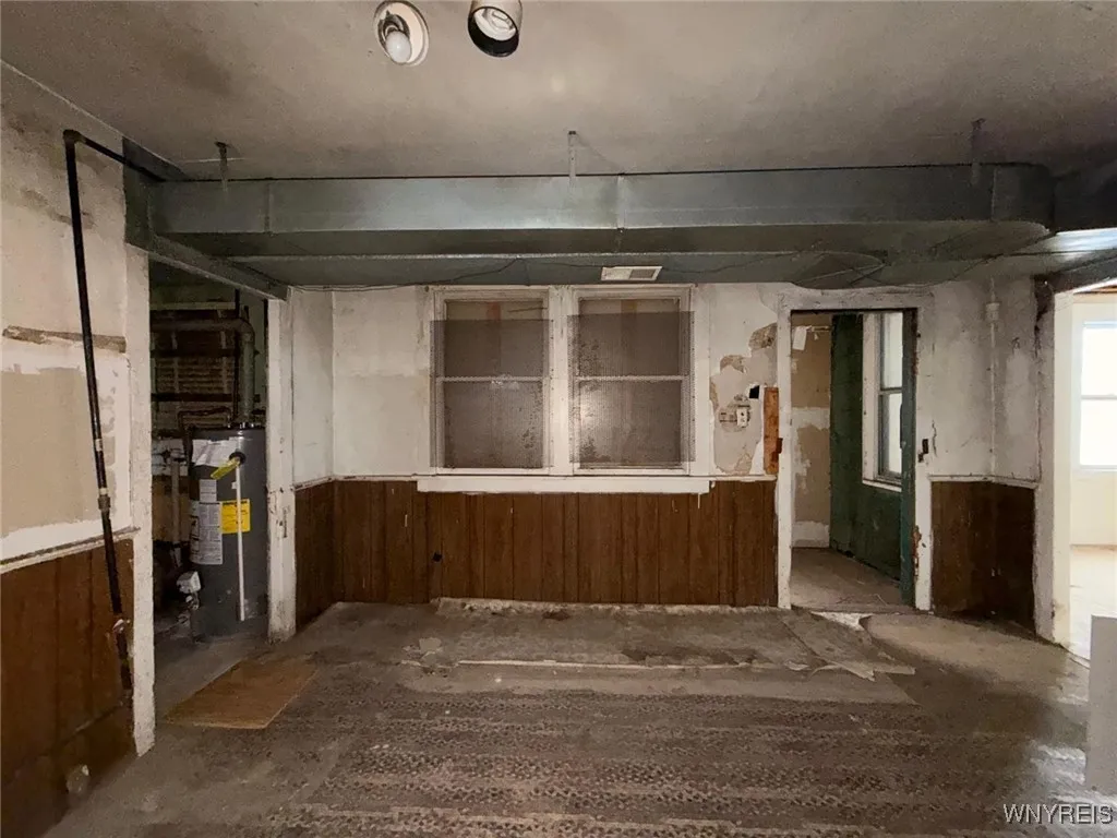 255 Orange Street, Buffalo, New York 14204, Buffalo, New York 14204, 4 Bedrooms Bedrooms, 11 Rooms Rooms,2 BathroomsBathrooms,Residential,For Sale,255 Orange Street, Buffalo, New York 14204,0,B1655688
