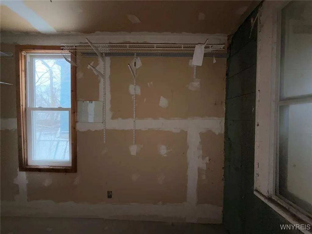 255 Orange Street, Buffalo, New York 14204, Buffalo, New York 14204, 4 Bedrooms Bedrooms, 11 Rooms Rooms,2 BathroomsBathrooms,Residential,For Sale,255 Orange Street, Buffalo, New York 14204,0,B1655688