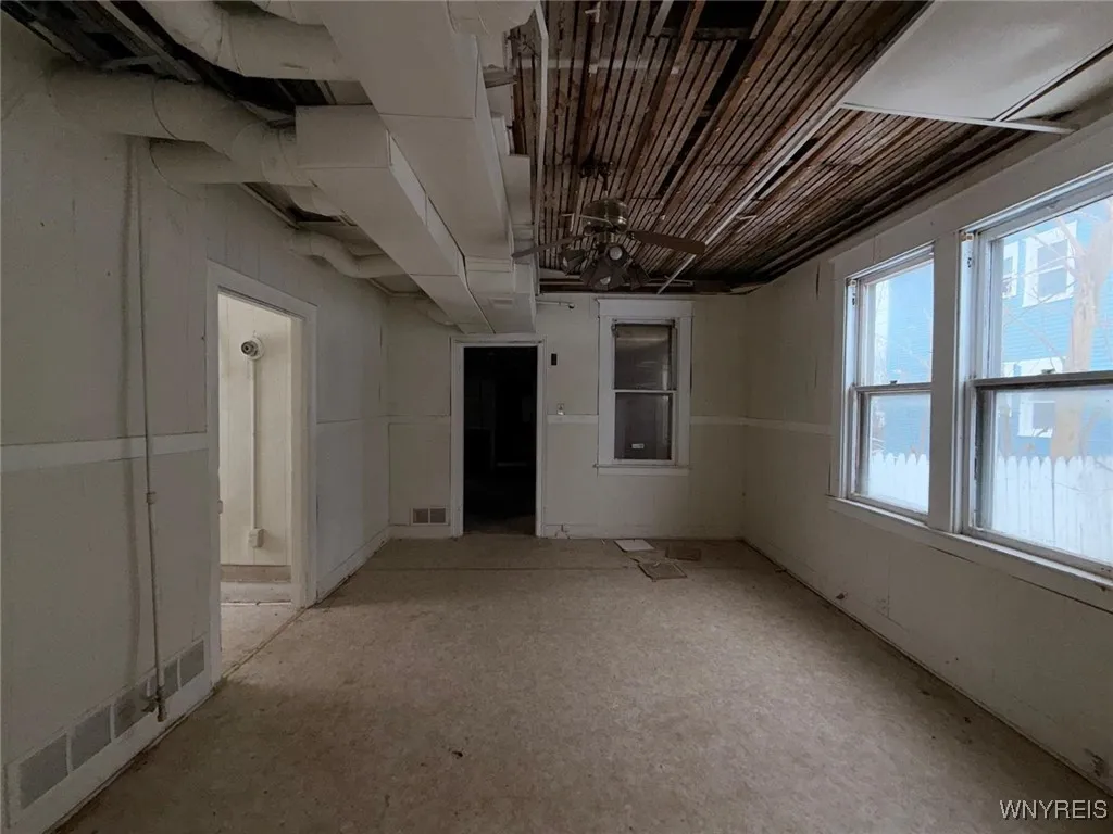 255 Orange Street, Buffalo, New York 14204, Buffalo, New York 14204, 4 Bedrooms Bedrooms, 11 Rooms Rooms,2 BathroomsBathrooms,Residential,For Sale,255 Orange Street, Buffalo, New York 14204,0,B1655688