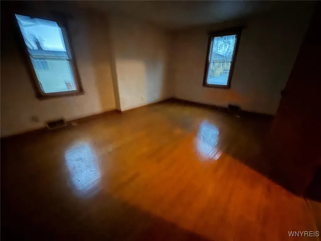 73 Marlowe Avenue, Hamburg, New York 14219, Hamburg, New York 14219, 5 Bedrooms Bedrooms, ,3 BathroomsBathrooms,Residential,For Sale,73 Marlowe Avenue, Hamburg, New York 14219,0,B1655692