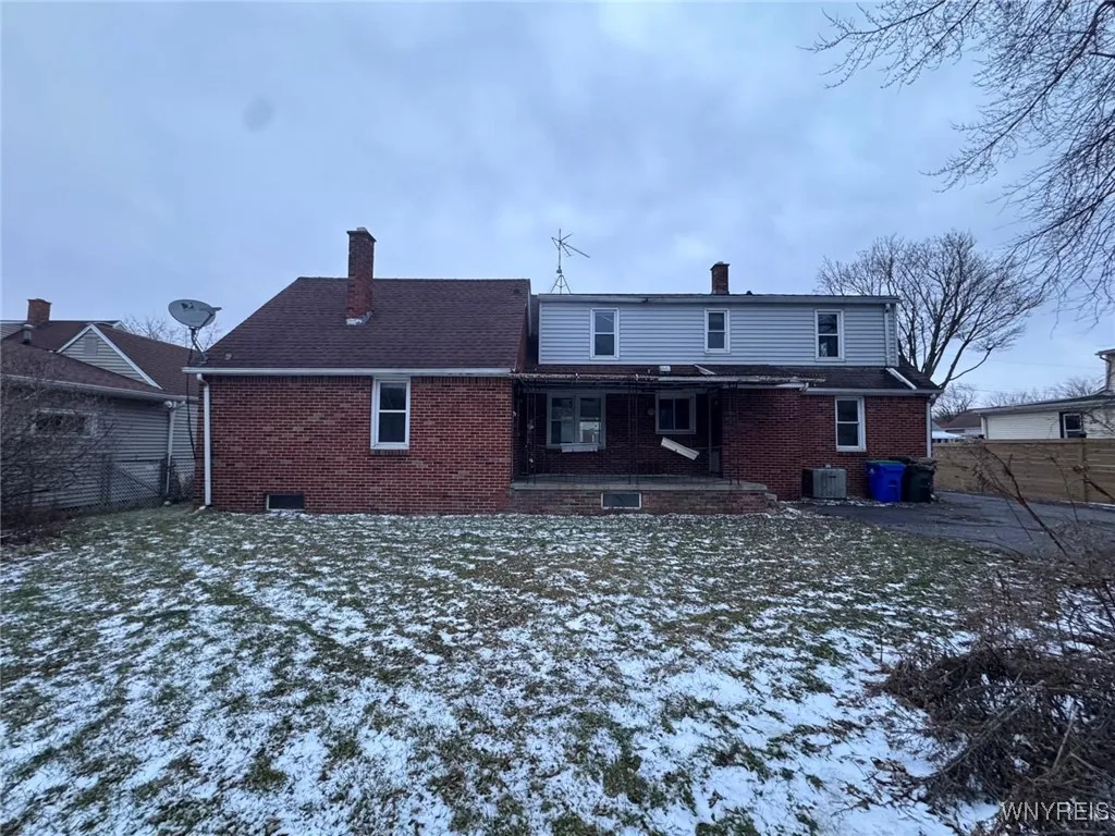 73 Marlowe Avenue, Hamburg, New York 14219, Hamburg, New York 14219, 5 Bedrooms Bedrooms, ,3 BathroomsBathrooms,Residential,For Sale,73 Marlowe Avenue, Hamburg, New York 14219,0,B1655692