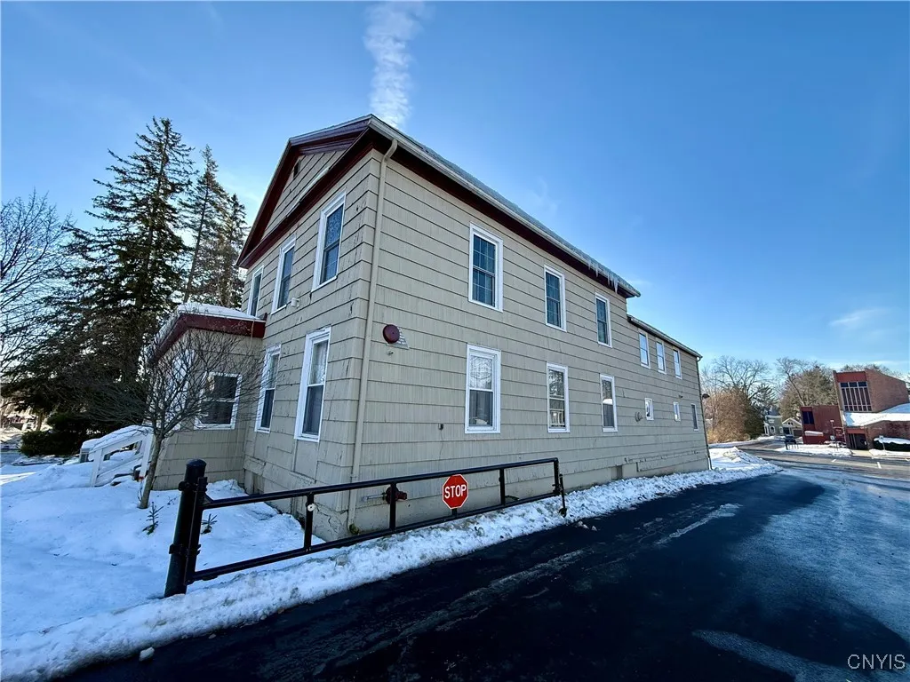 15 Sullivan Street, Cazenovia, New York 13035, Cazenovia, New York 13035, 8 Bedrooms Bedrooms, 15 Rooms Rooms,3 BathroomsBathrooms,Residential,For Sale,15 Sullivan Street, Cazenovia, New York 13035,0,S1655441