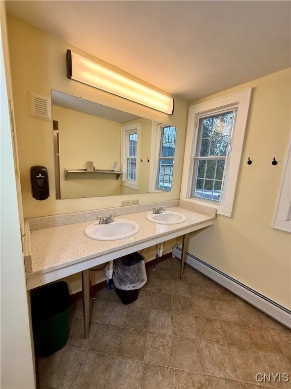 15 Sullivan Street, Cazenovia, New York 13035, Cazenovia, New York 13035, 8 Bedrooms Bedrooms, 15 Rooms Rooms,3 BathroomsBathrooms,Residential,For Sale,15 Sullivan Street, Cazenovia, New York 13035,0,S1655441