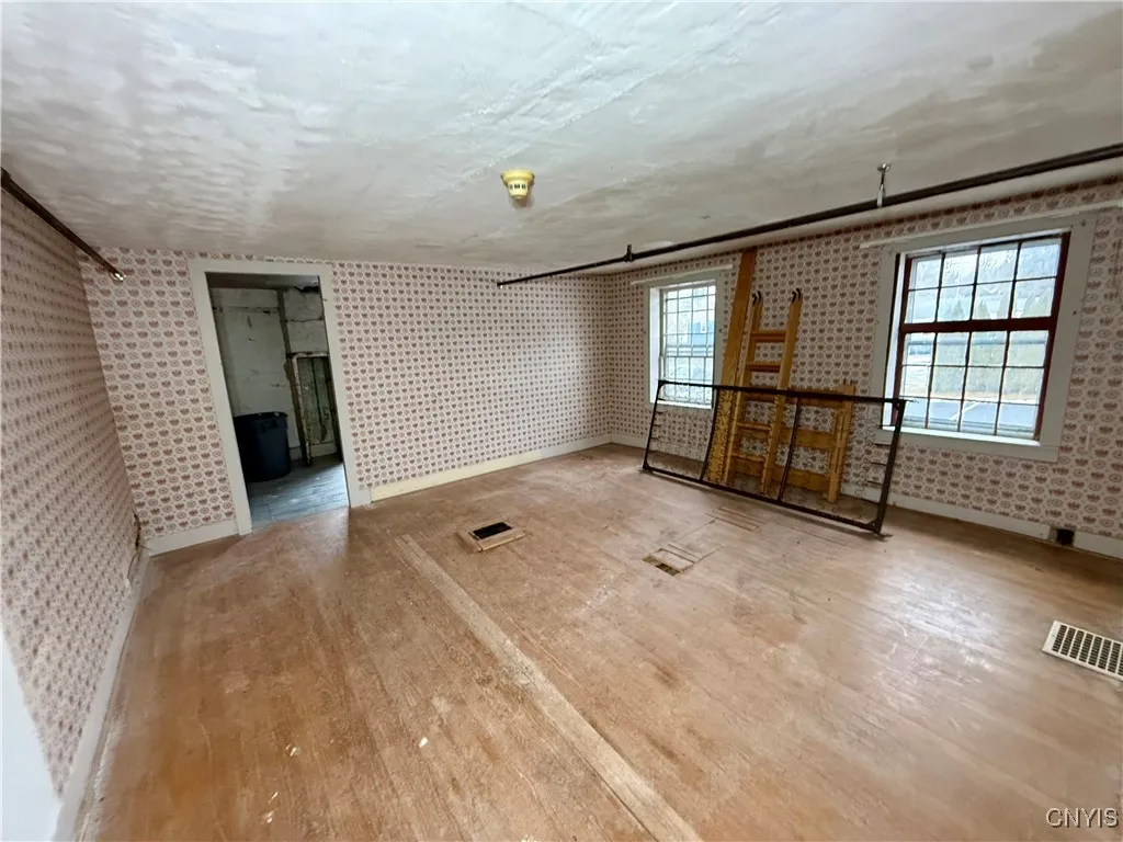 15 Sullivan Street, Cazenovia, New York 13035, Cazenovia, New York 13035, 8 Bedrooms Bedrooms, 15 Rooms Rooms,3 BathroomsBathrooms,Residential,For Sale,15 Sullivan Street, Cazenovia, New York 13035,0,S1655441