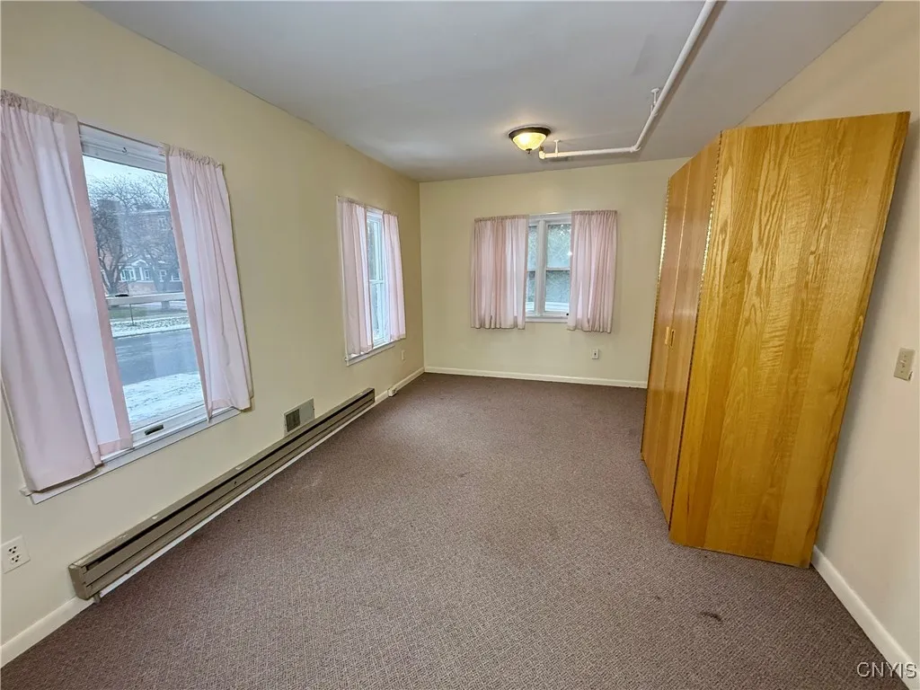 15 Sullivan Street, Cazenovia, New York 13035, Cazenovia, New York 13035, 8 Bedrooms Bedrooms, 15 Rooms Rooms,3 BathroomsBathrooms,Residential,For Sale,15 Sullivan Street, Cazenovia, New York 13035,0,S1655441