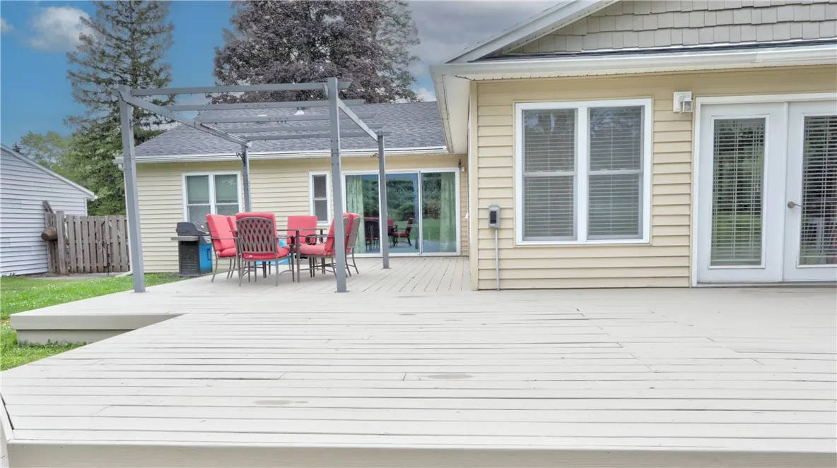 6055 South Street Rd, Fleming, New York 13021, Fleming, New York 13021, 4 Bedrooms Bedrooms, 8 Rooms Rooms,2 BathroomsBathrooms,Residential,For Sale,6055 South Street Rd, Fleming, New York 13021,0,R1655689