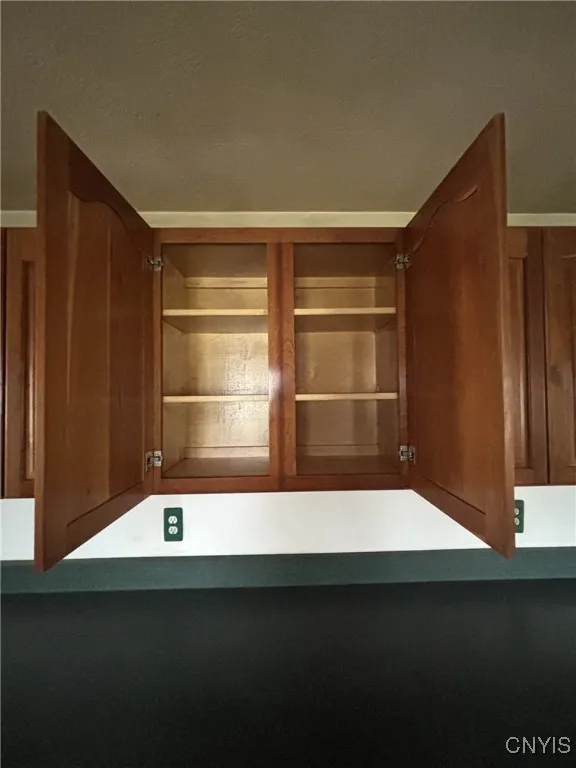 7458 Surbrook Road, Lysander, New York 13027, Lysander, New York 13027, 2 Bedrooms Bedrooms, 5 Rooms Rooms,1 BathroomBathrooms,Residential,For Sale,7458 Surbrook Road, Lysander, New York 13027,0,S1655787