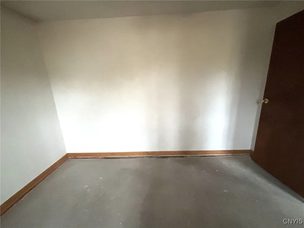 7458 Surbrook Road, Lysander, New York 13027, Lysander, New York 13027, 2 Bedrooms Bedrooms, 5 Rooms Rooms,1 BathroomBathrooms,Residential,For Sale,7458 Surbrook Road, Lysander, New York 13027,0,S1655787