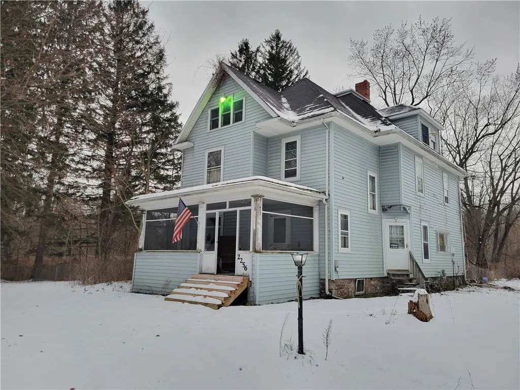 2256 Townline Road, Phelps, New York 14456, Phelps, New York 14456, 4 Bedrooms Bedrooms, 9 Rooms Rooms,1 BathroomBathrooms,Residential,For Sale,2256 Townline Road, Phelps, New York 14456,0,R1653455